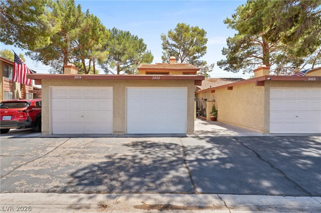 2402 Pickwick, Henderson, NV 89014