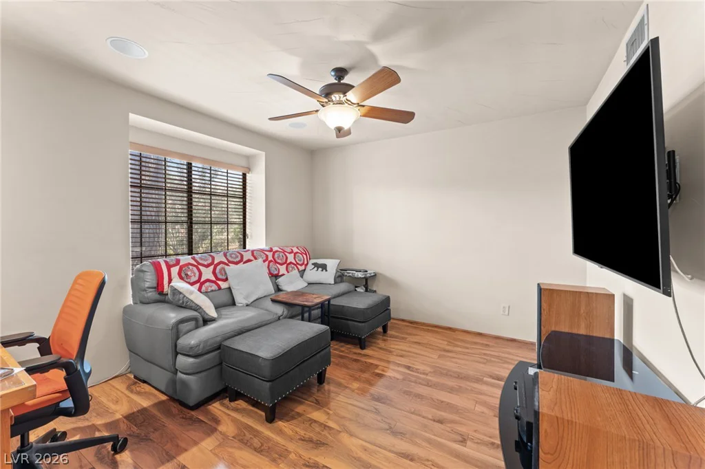 2402 Pickwick, Henderson, NV 89014