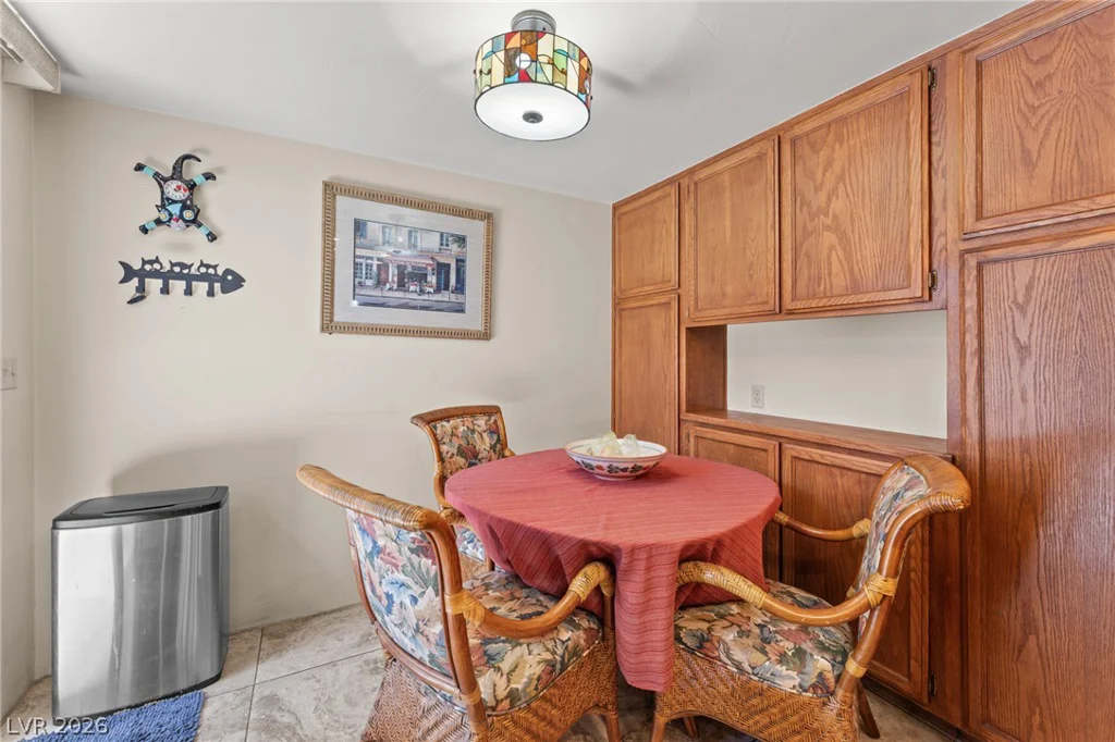 2402 Pickwick, Henderson, NV 89014