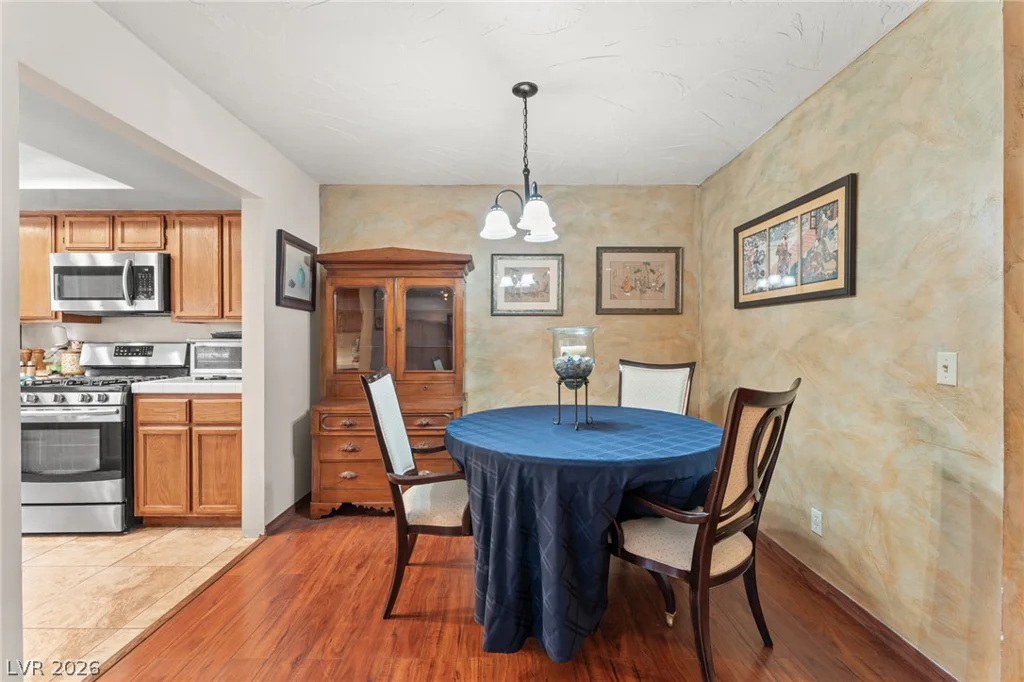 2402 Pickwick, Henderson, NV 89014