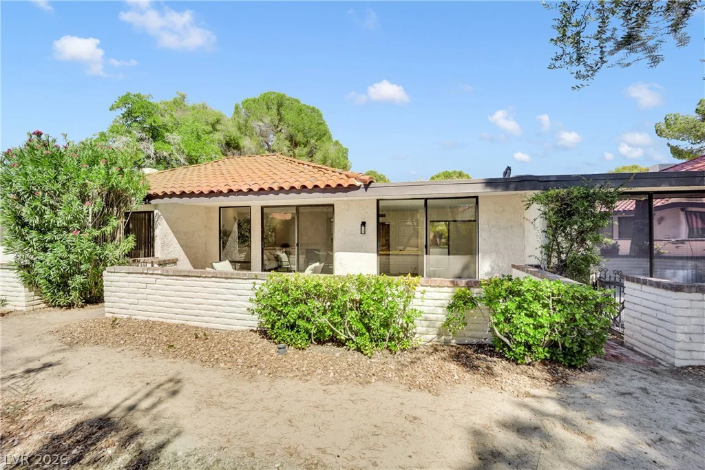 3419 Manzano, Las Vegas, NV 89121