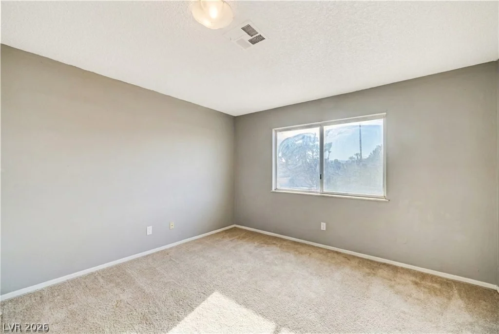 7141 Shadow Crest, Las Vegas, NV 89119