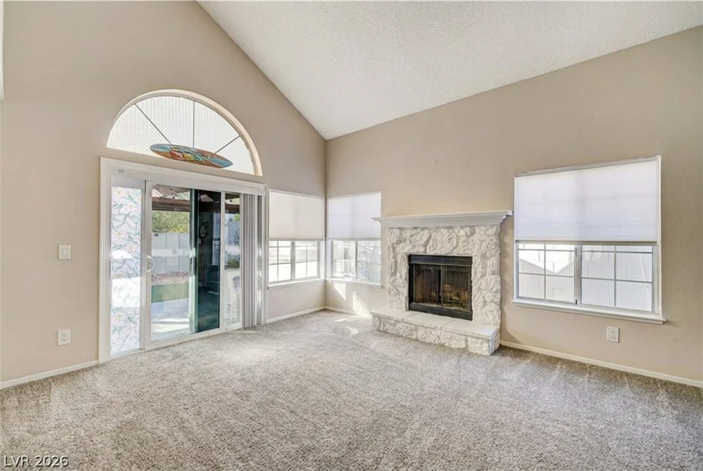 7141 Shadow Crest, Las Vegas, NV 89119
