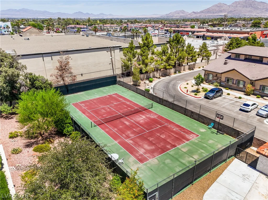 2731 San Lago, Las Vegas, NV 89121