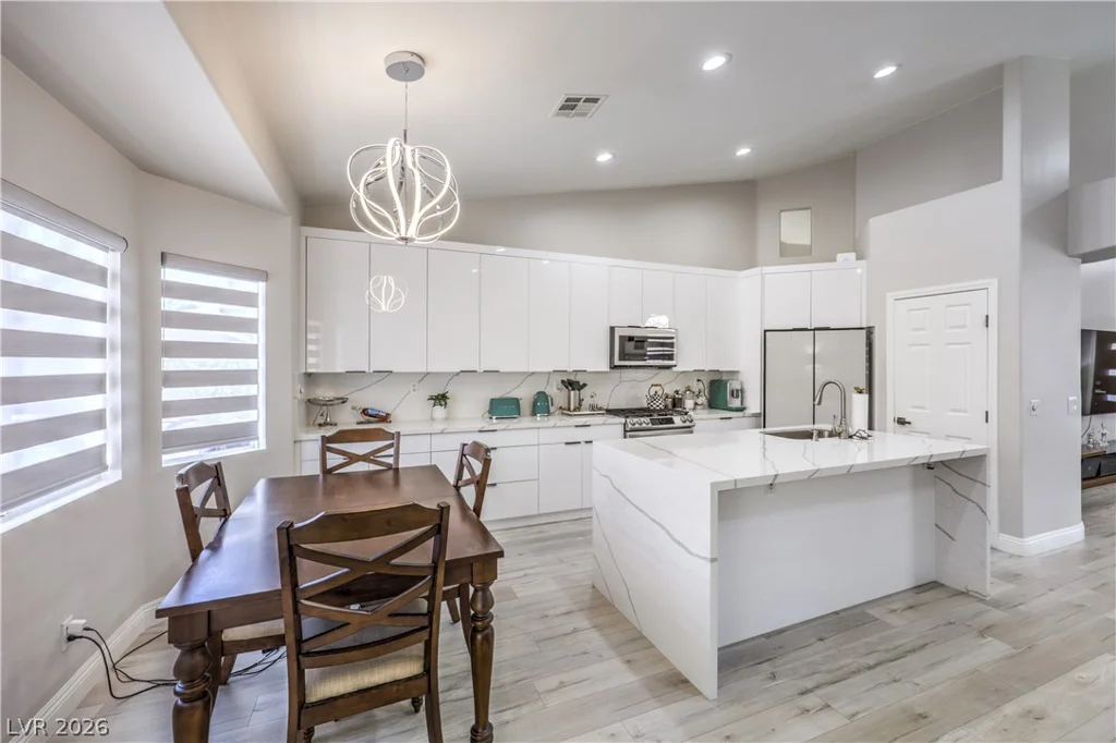 3970 Rancho Niguel, Las Vegas, NV 89147