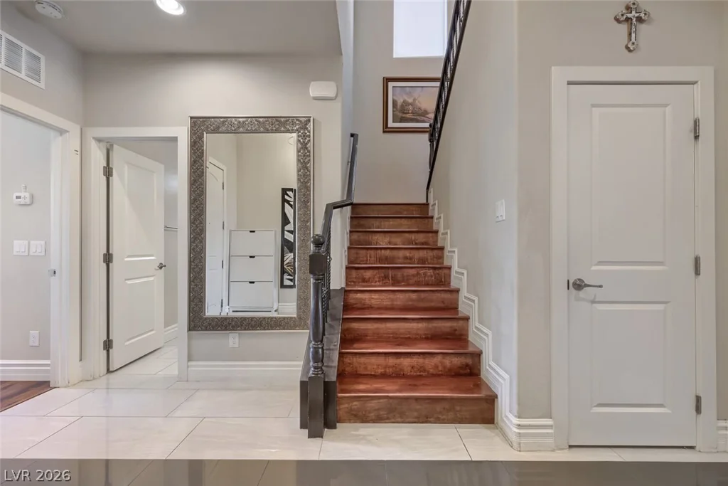 24 Crooked Putter, Las Vegas, NV 89148