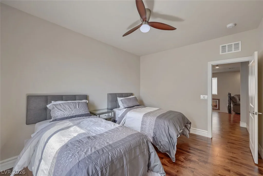 24 Crooked Putter, Las Vegas, NV 89148
