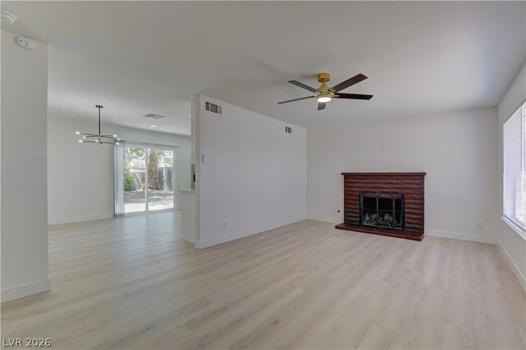 4632 Montebello, Las Vegas, NV 89110