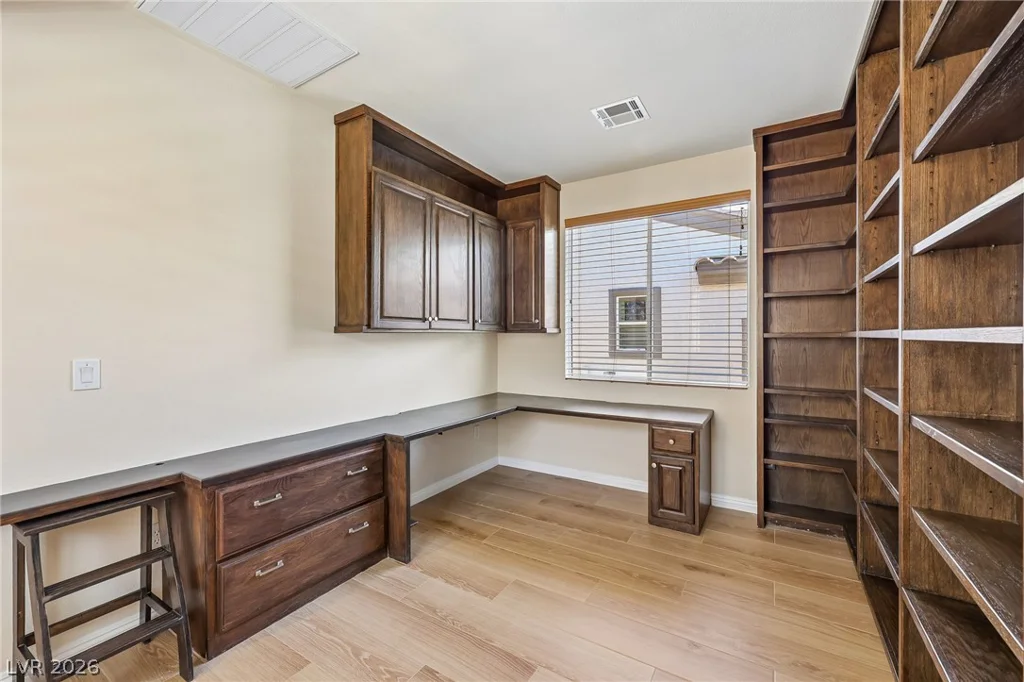5110 Vincitor, Las Vegas, NV 89135