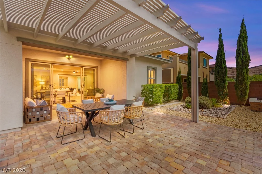 6435 Wild Blue, Las Vegas, NV 89135