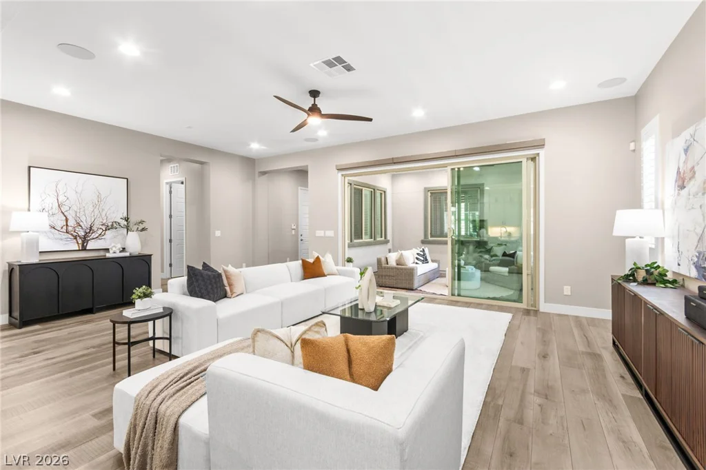 6435 Wild Blue, Las Vegas, NV 89135