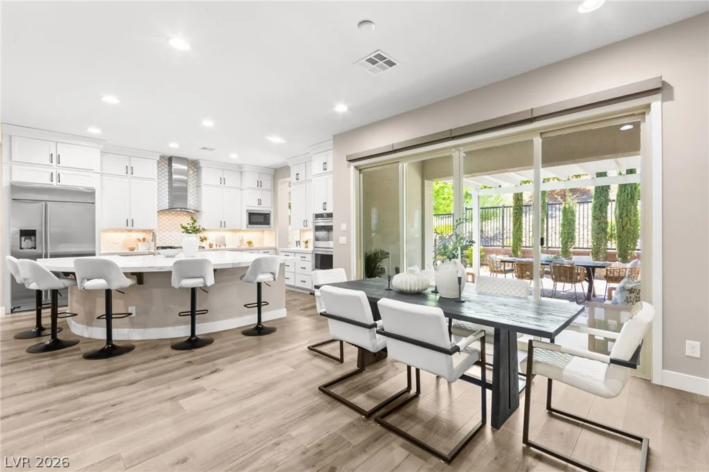 6435 Wild Blue, Las Vegas, NV 89135