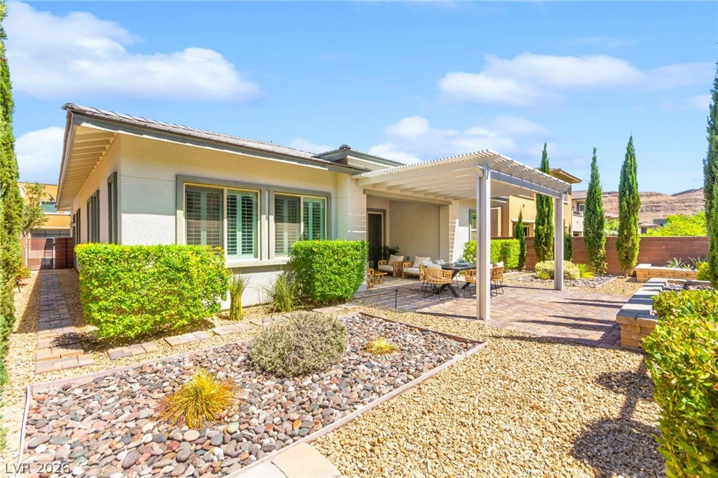 6435 Wild Blue, Las Vegas, NV 89135