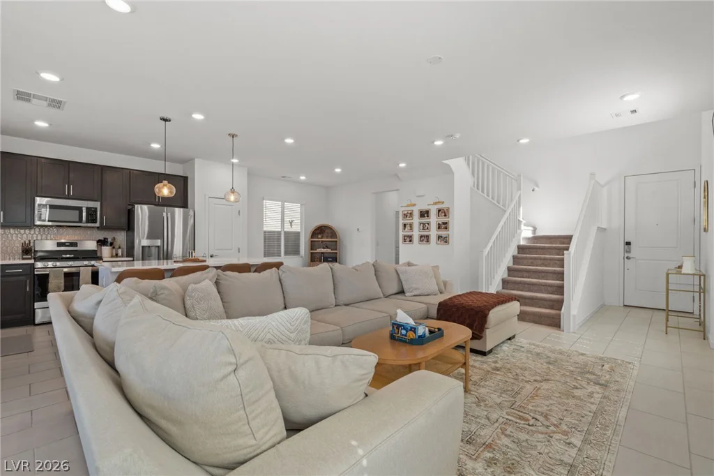 2915 Roaming Palmer, North Las Vegas, NV 89086