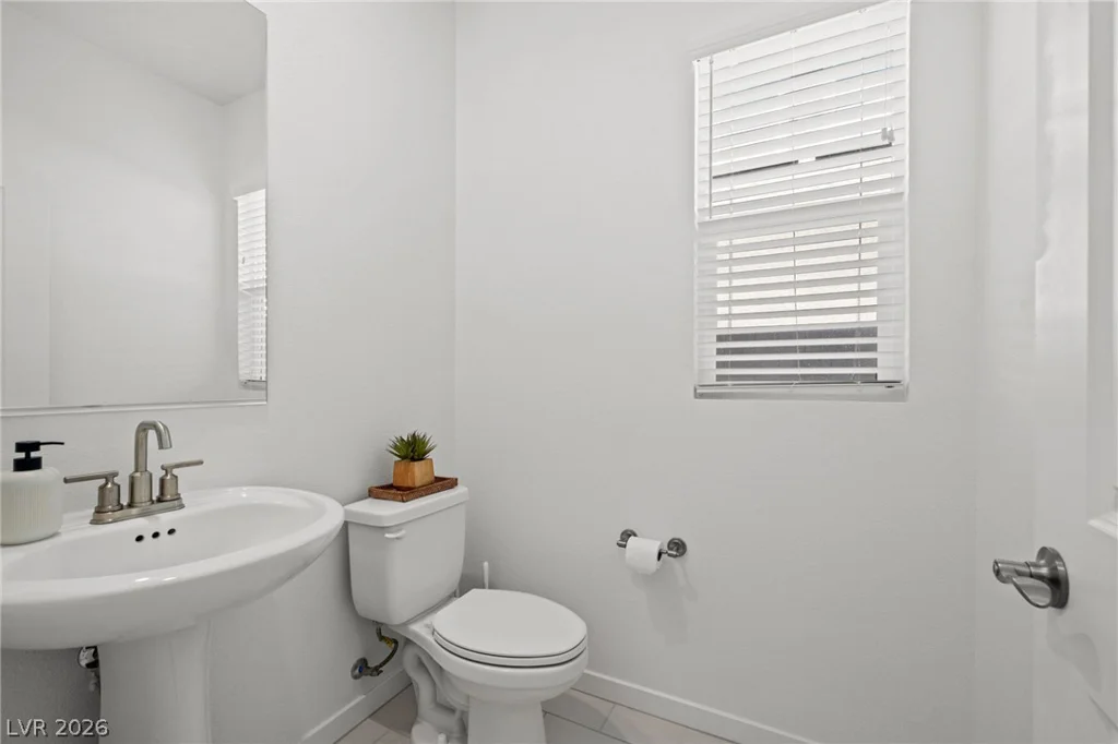 2915 Roaming Palmer, North Las Vegas, NV 89086