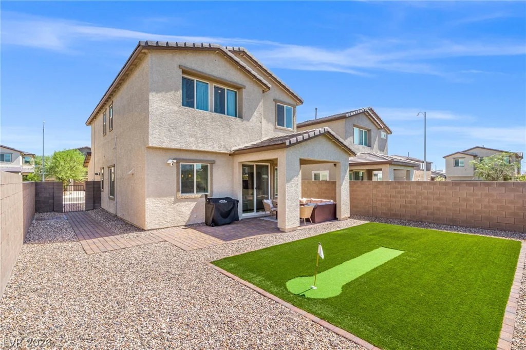 2915 Roaming Palmer, North Las Vegas, NV 89086