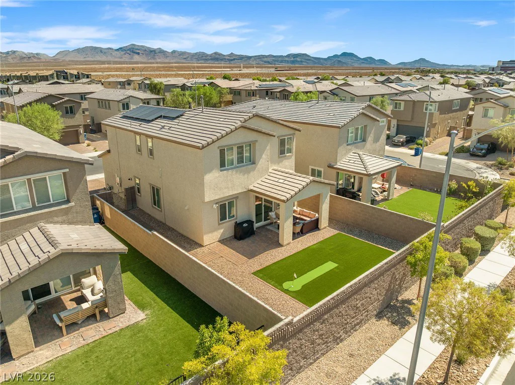 2915 Roaming Palmer, North Las Vegas, NV 89086