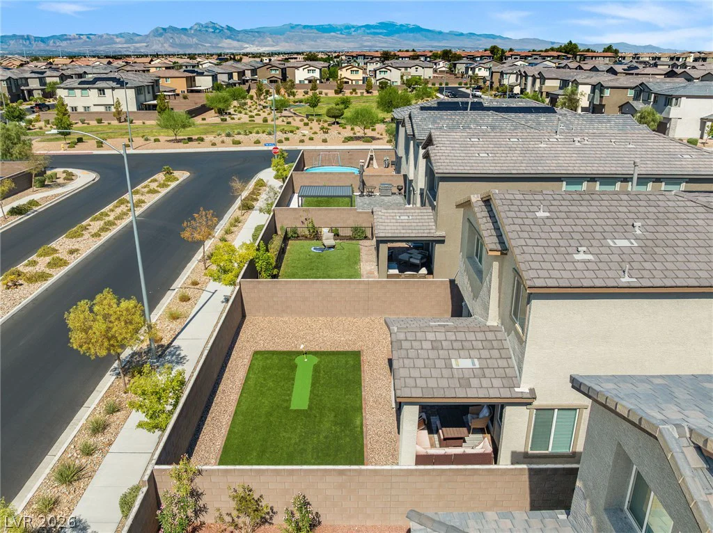 2915 Roaming Palmer, North Las Vegas, NV 89086