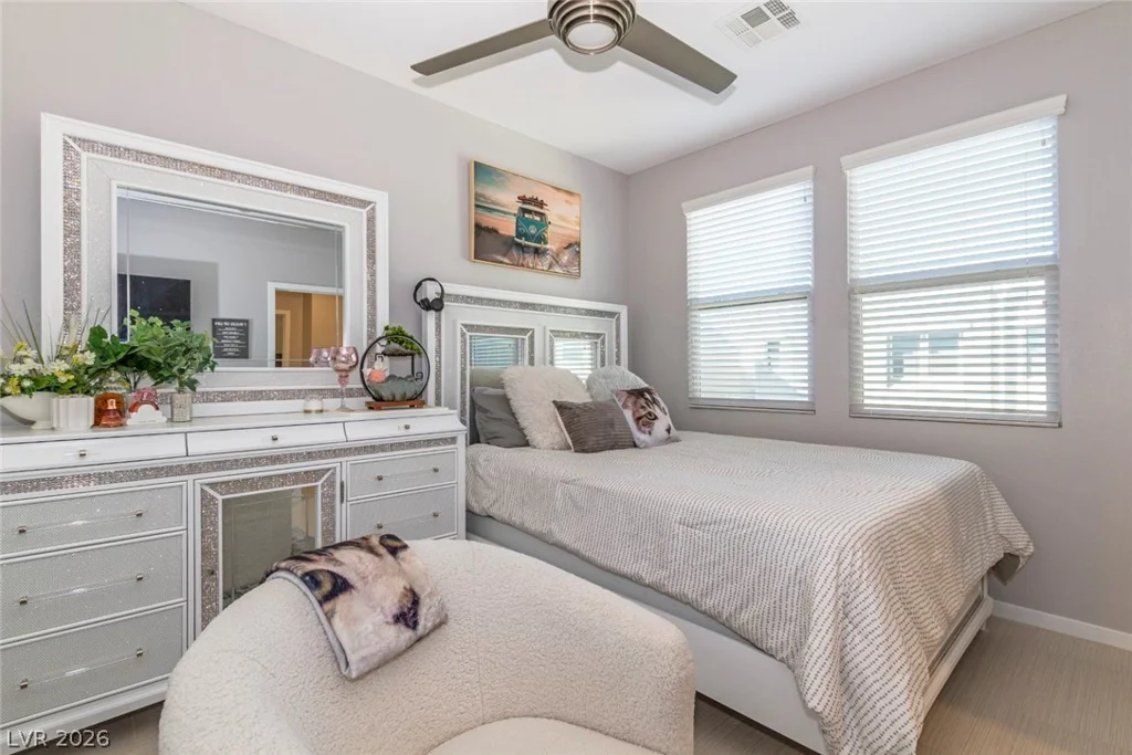 11257 Rainbow Peak, Las Vegas, NV 89135