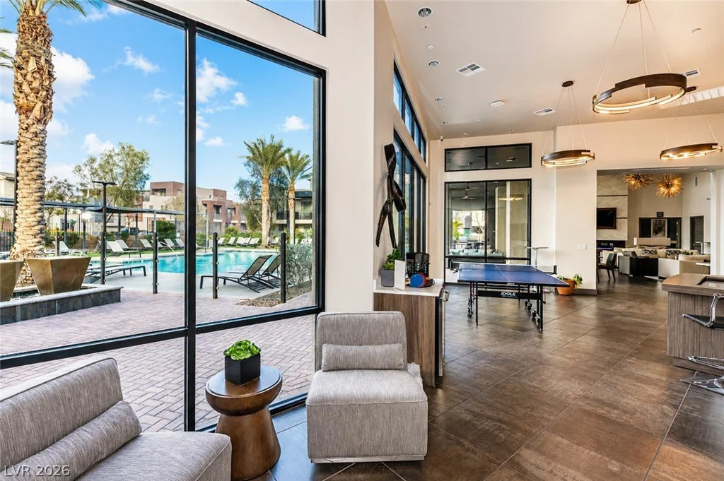11257 Rainbow Peak, Las Vegas, NV 89135