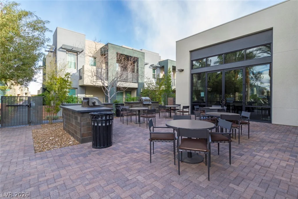 11257 Rainbow Peak, Las Vegas, NV 89135