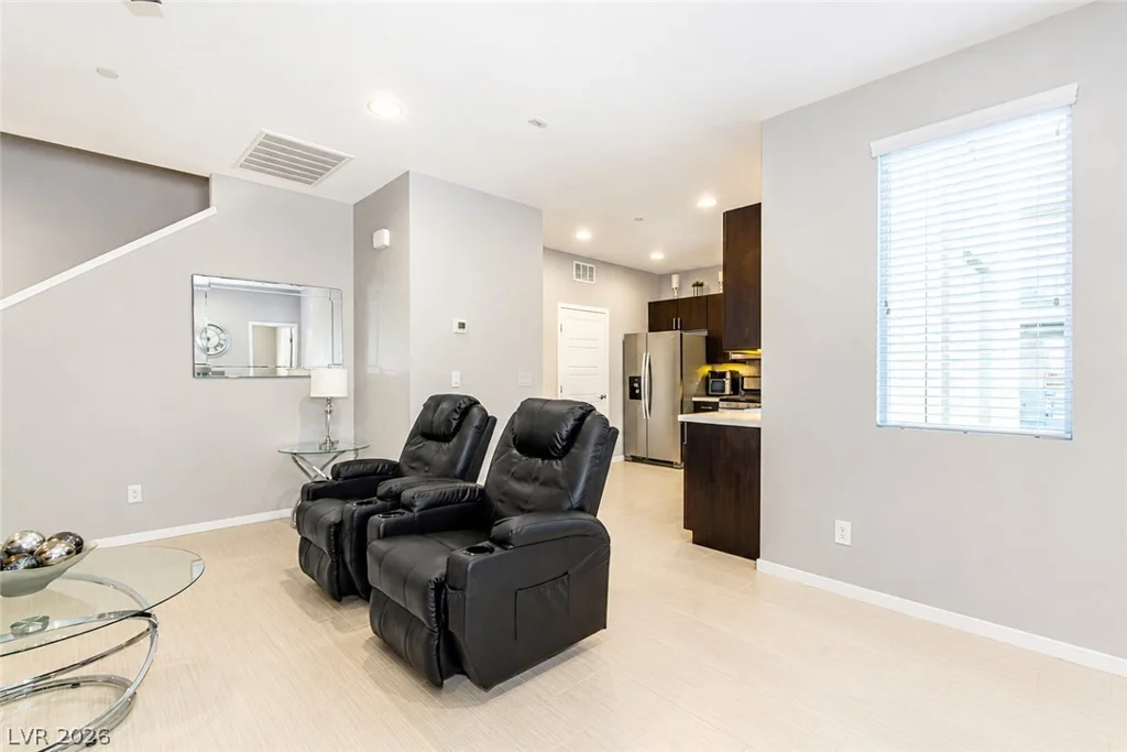 11257 Rainbow Peak, Las Vegas, NV 89135