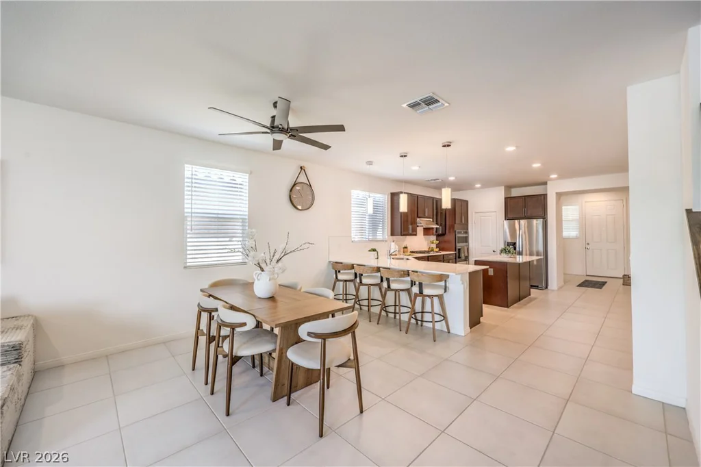 6841 Toll Mountain, North Las Vegas, NV 89086