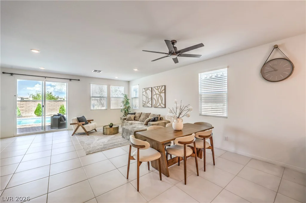 6841 Toll Mountain, North Las Vegas, NV 89086