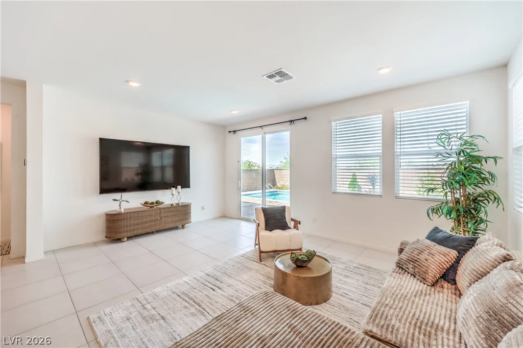 6841 Toll Mountain, North Las Vegas, NV 89086