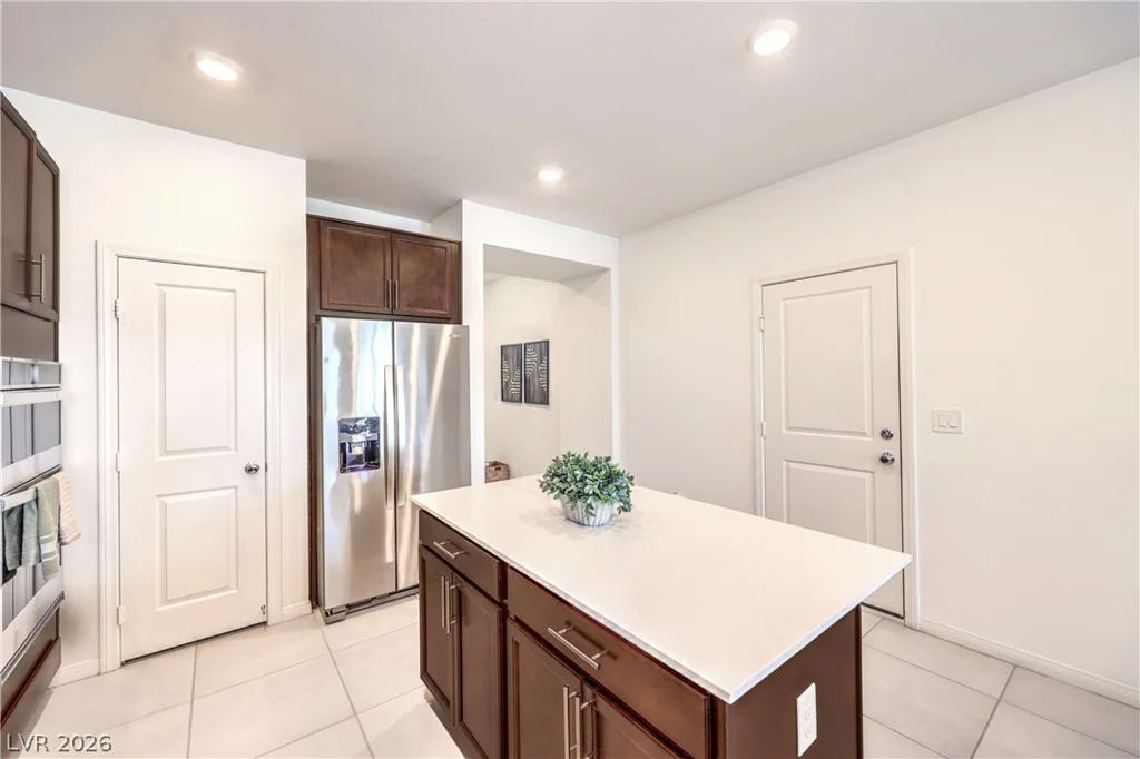 6841 Toll Mountain, North Las Vegas, NV 89086