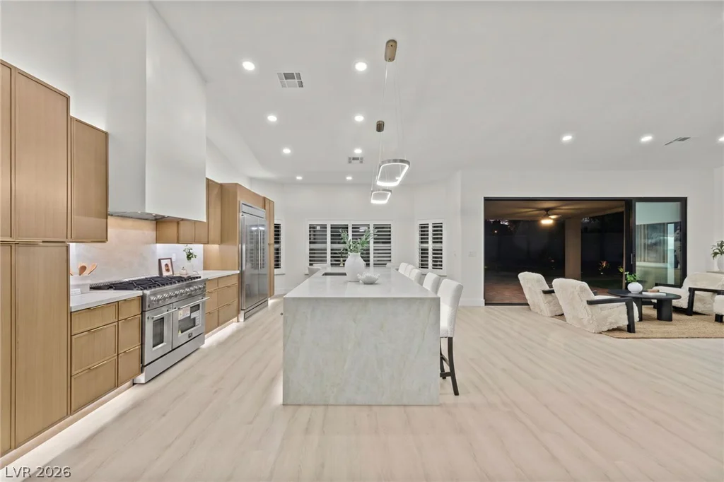 7540 Crystal Cave, Las Vegas, NV 89117