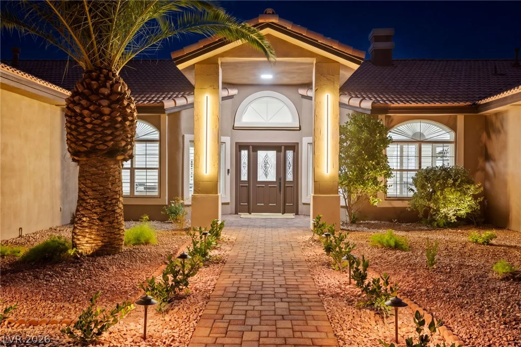 7540 Crystal Cave, Las Vegas, NV 89117