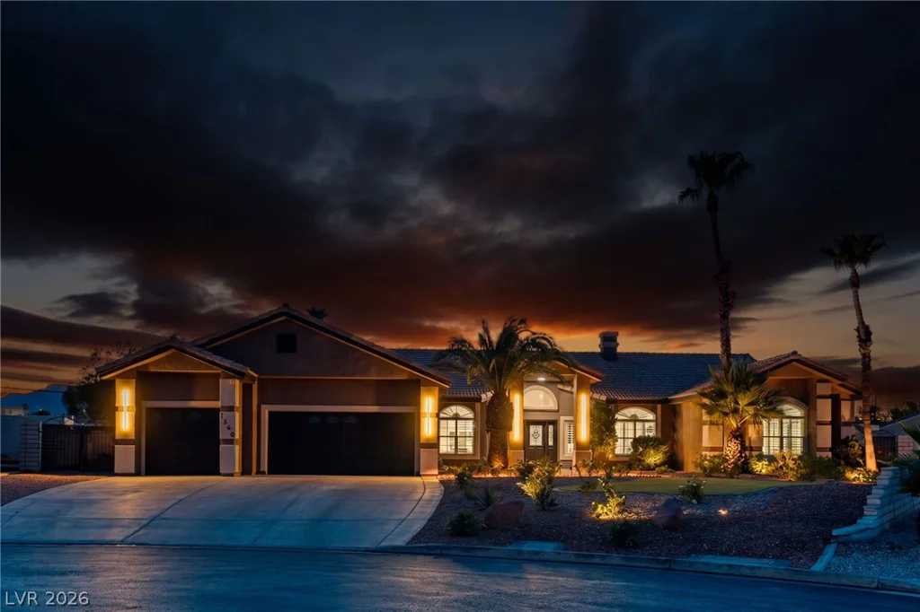 7540 Crystal Cave, Las Vegas, NV 89117