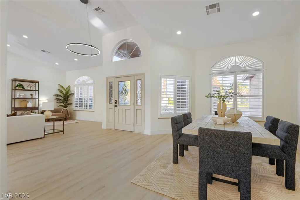 7540 Crystal Cave, Las Vegas, NV 89117