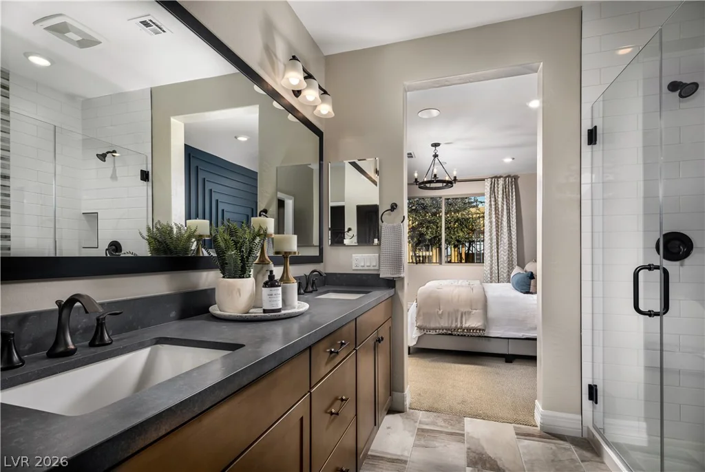 10026 Amber Rose, Las Vegas, NV 89143