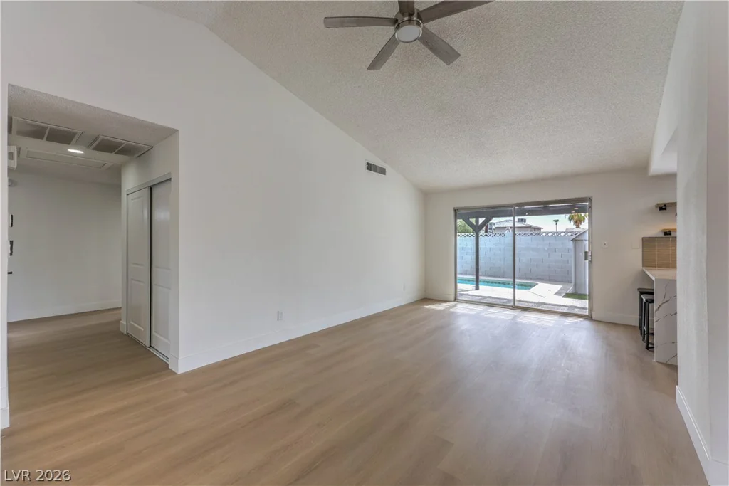 5180 Richmond, Las Vegas, NV 89120