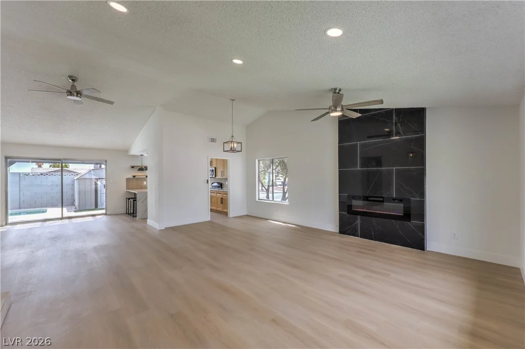 5180 Richmond, Las Vegas, NV 89120