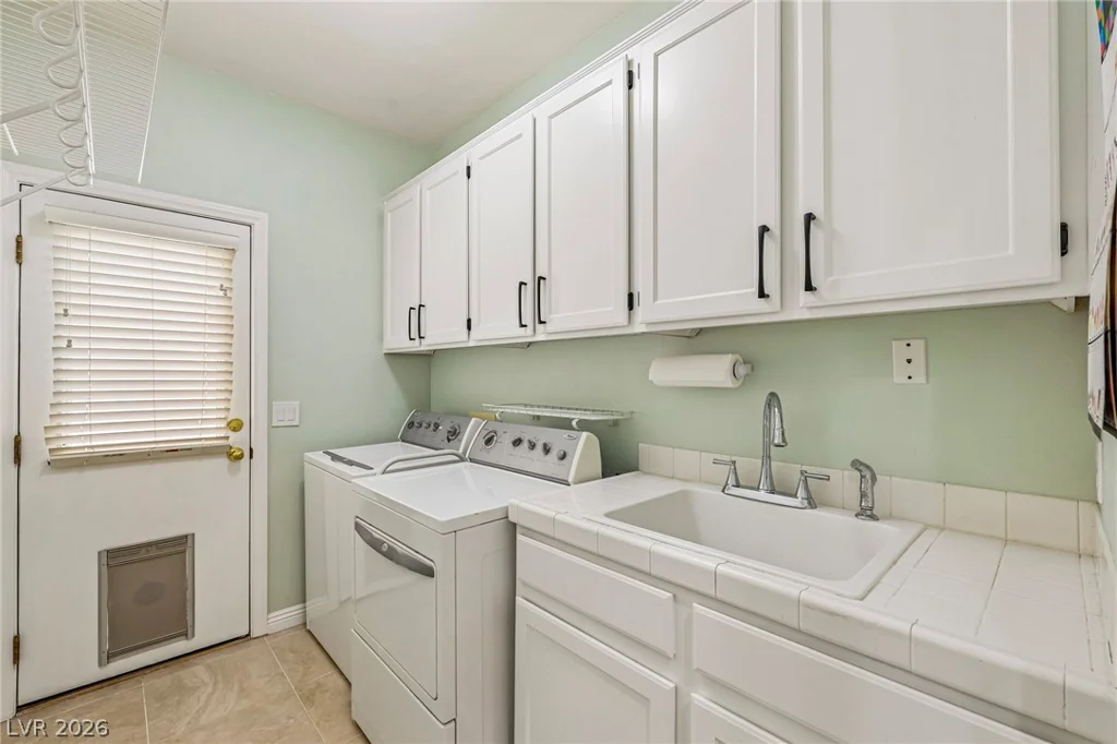 529 Clement, Las Vegas, NV 89123