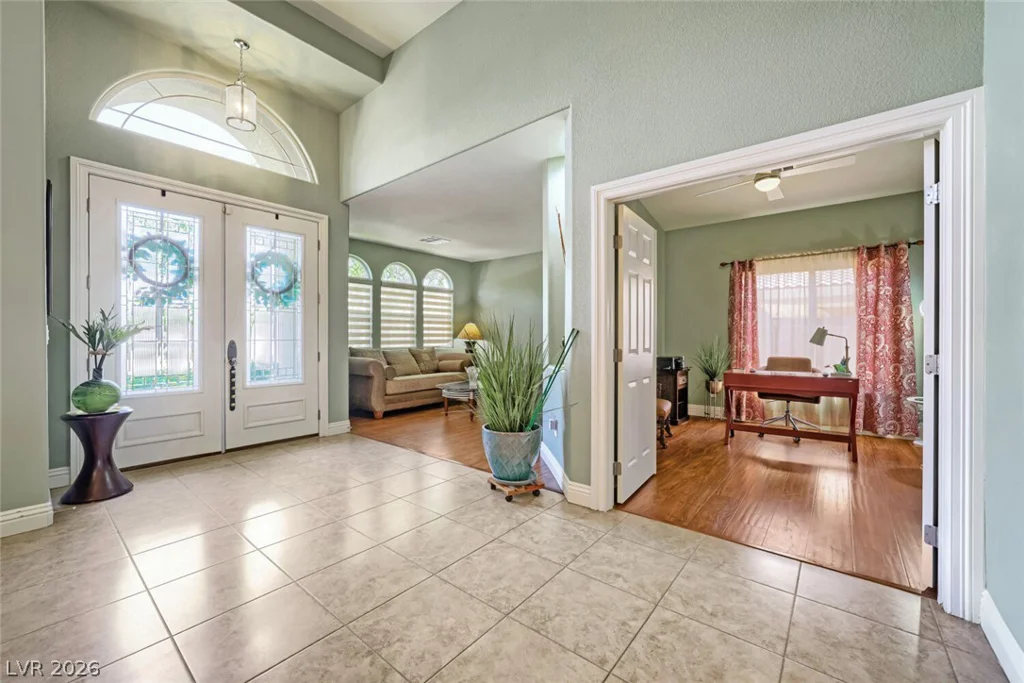 6831 Rose River Falls, Las Vegas, NV 89131