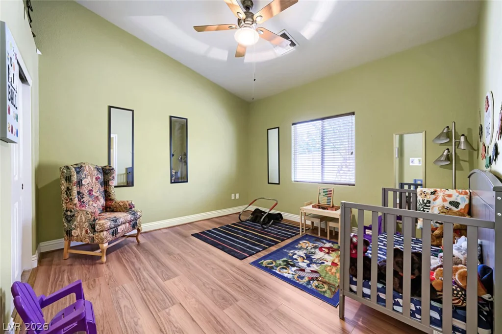 6831 Rose River Falls, Las Vegas, NV 89131