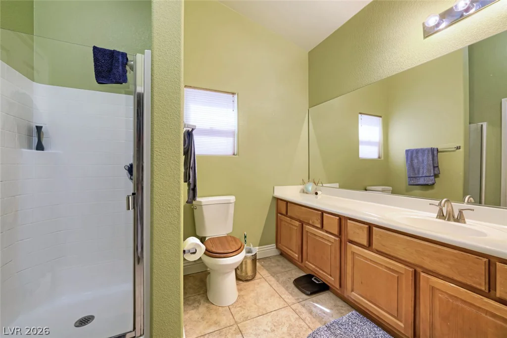 6831 Rose River Falls, Las Vegas, NV 89131