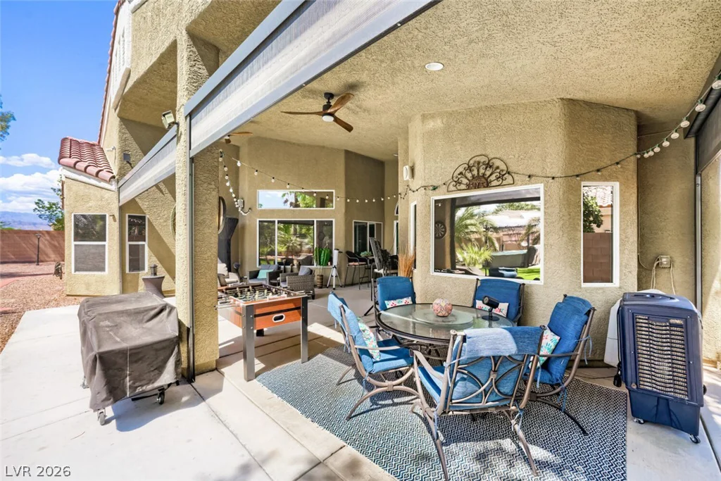 6831 Rose River Falls, Las Vegas, NV 89131
