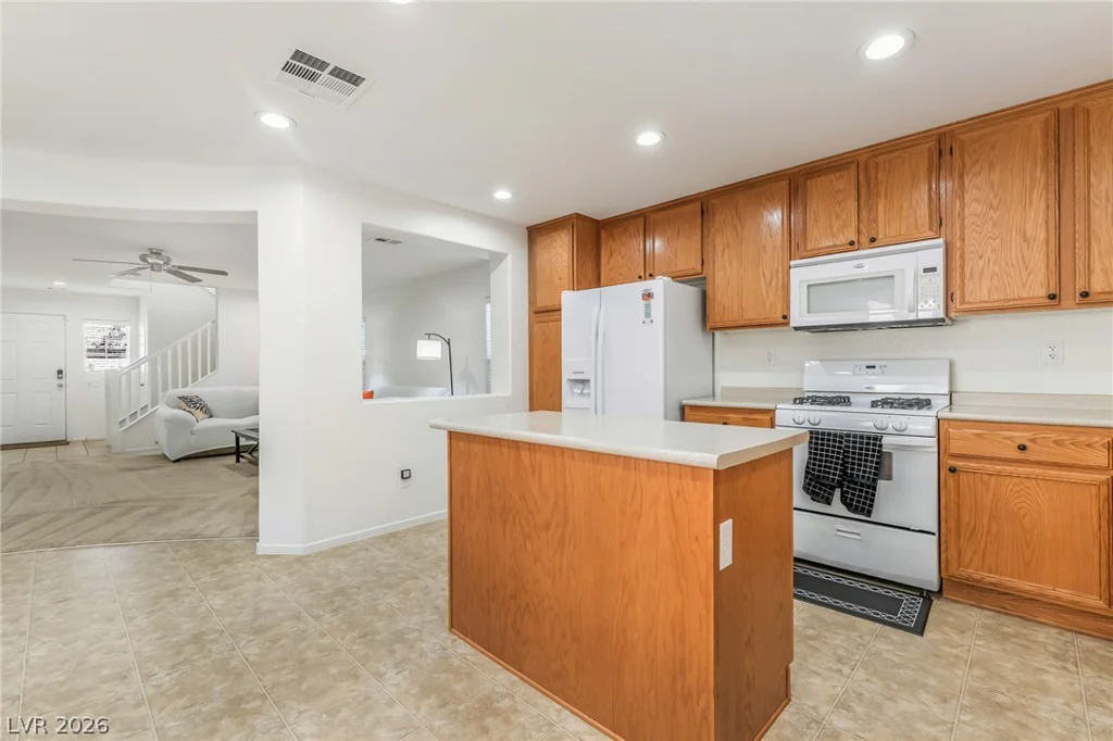 767 Loughton, Las Vegas, NV 89178
