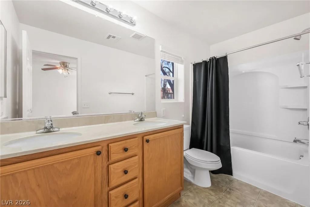 767 Loughton, Las Vegas, NV 89178