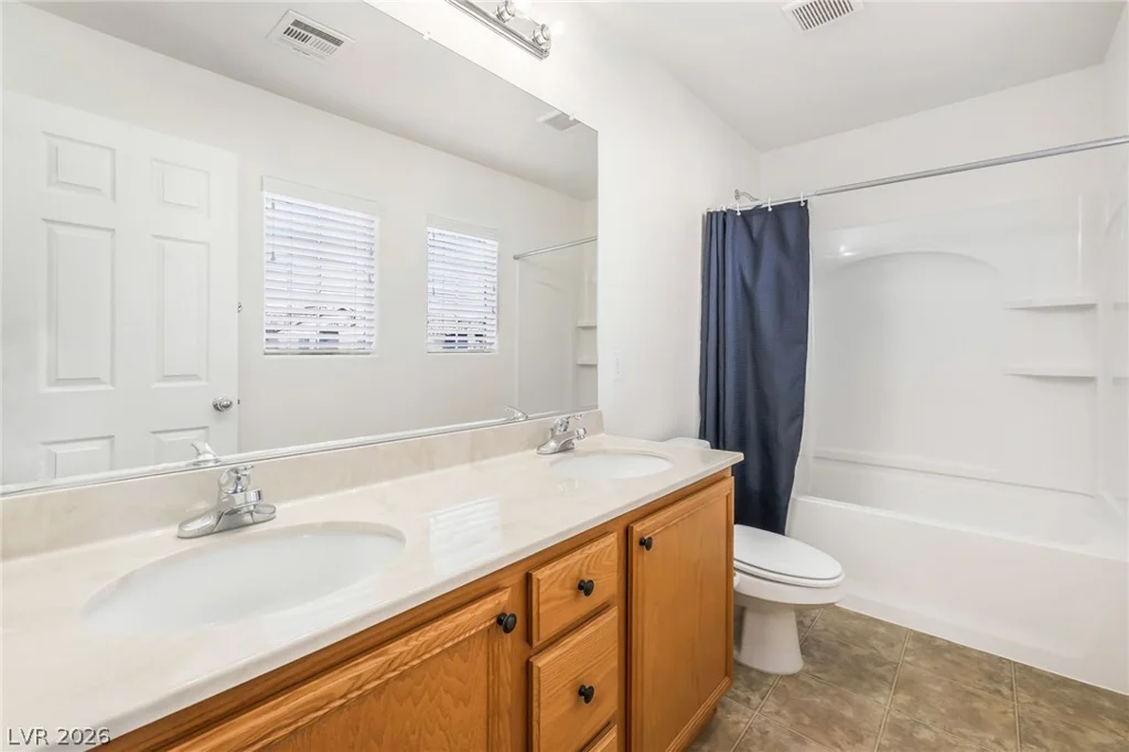 767 Loughton, Las Vegas, NV 89178