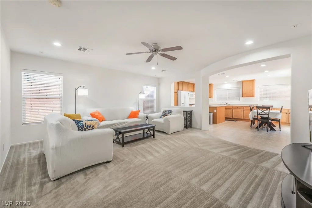 767 Loughton, Las Vegas, NV 89178