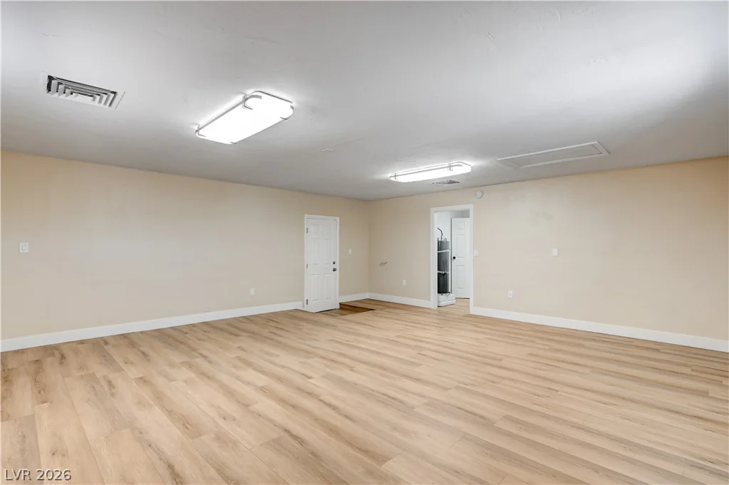 7477 Ullom, Las Vegas, NV 89139