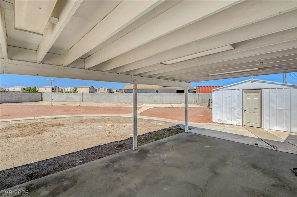 7477 Ullom, Las Vegas, NV 89139