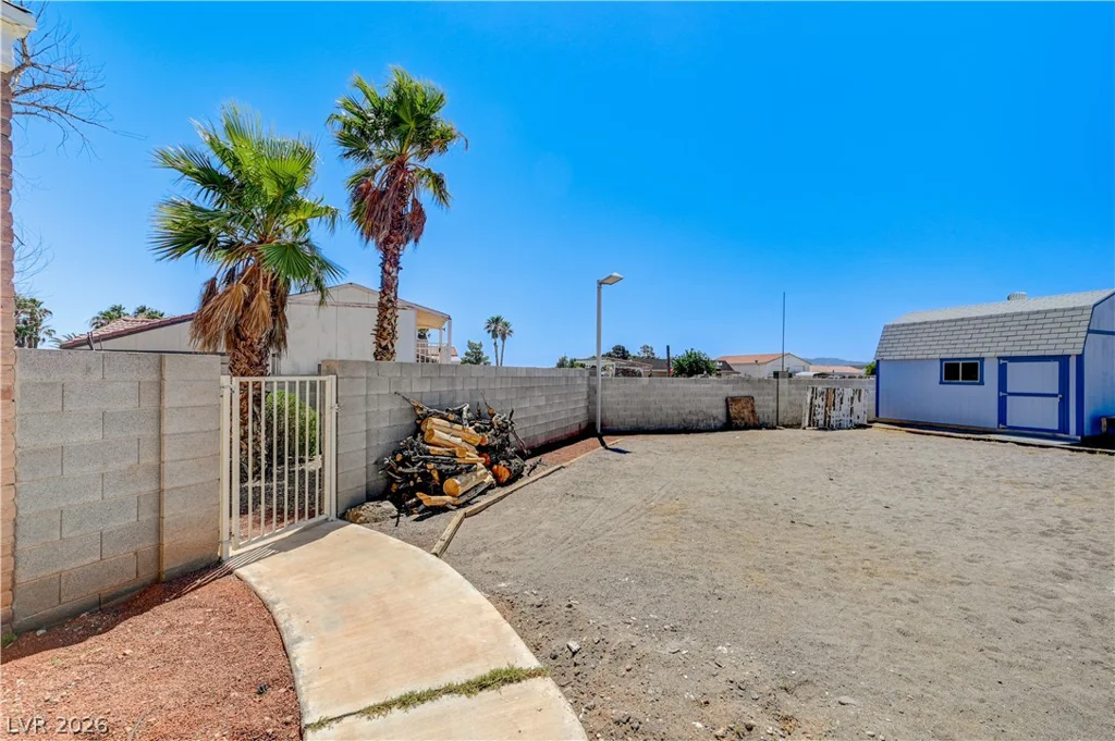 7477 Ullom, Las Vegas, NV 89139