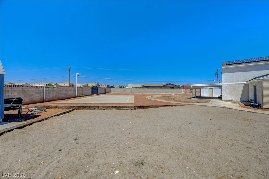 7477 Ullom, Las Vegas, NV 89139